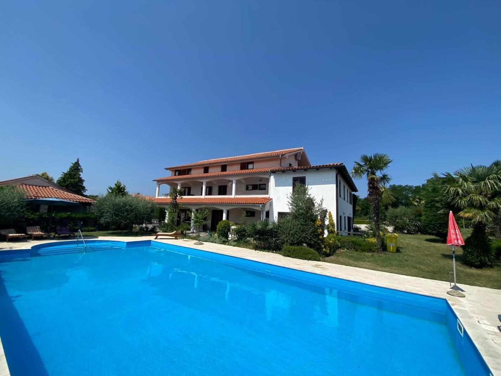Apartments Aurelia Nova Vas  Екстер'єр фото