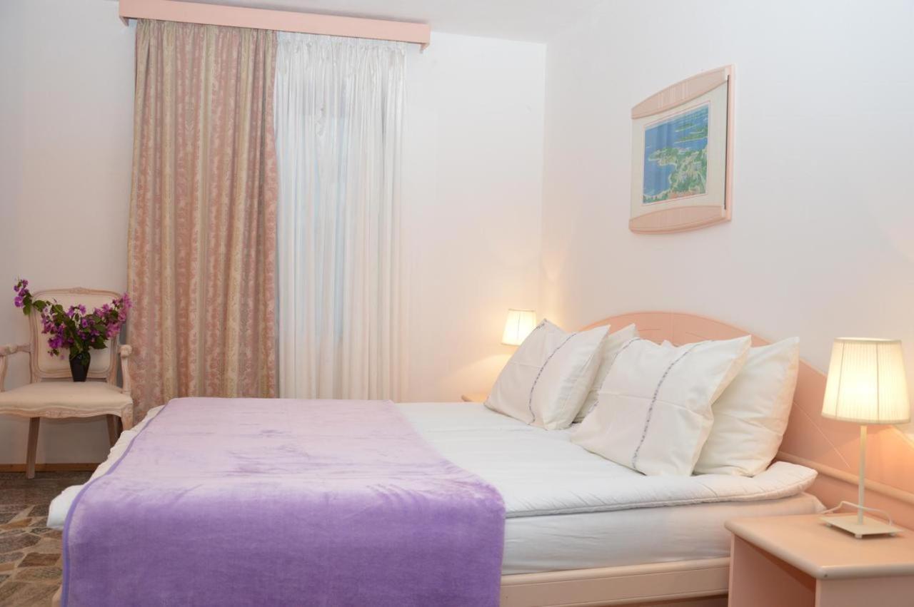 Apartments Aurelia Nova Vas  Екстер'єр фото