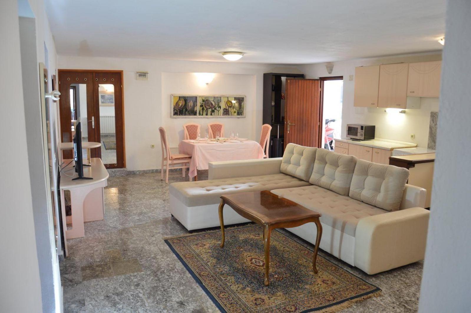 Apartments Aurelia Nova Vas  Екстер'єр фото